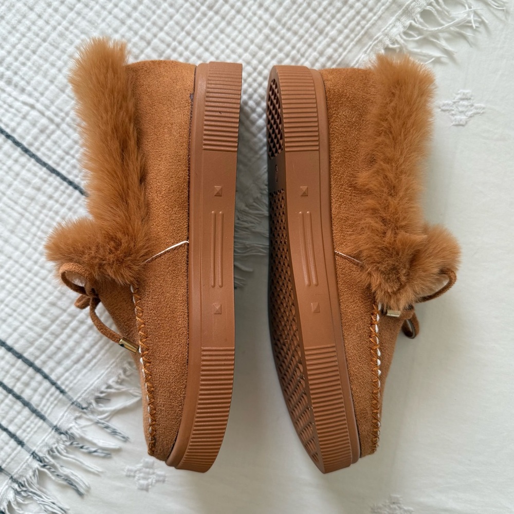 Women’s Chestnut Brown Faux Fur Lined Slip On Moccasin Loafers Size 9 - Picture 11 of 13